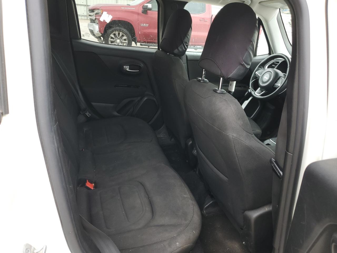 ZACNJABB0KPK79953 2019 Jeep Renegade Latitude