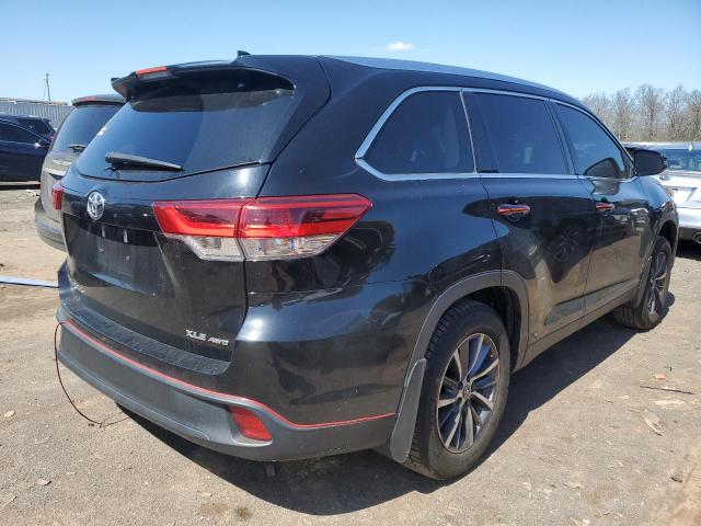 2019 TOYOTA HIGHLANDER - 5TDJZRFH8KS563552