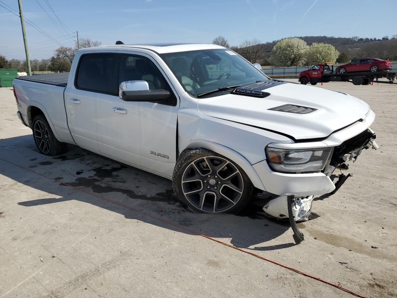 2019 Ram 1500 Laramie vin: 1C6SRFRT4KN788549