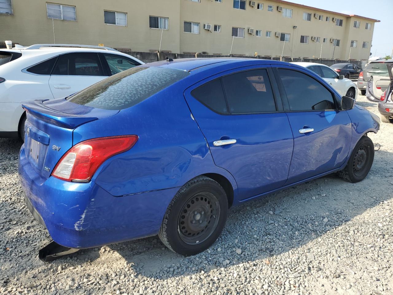 2016 Nissan Versa S vin: 3N1CN7AP8GL886233