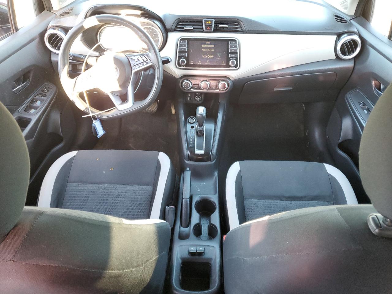 3N1CN8EV5ML875118 NISSAN VERSA 2021