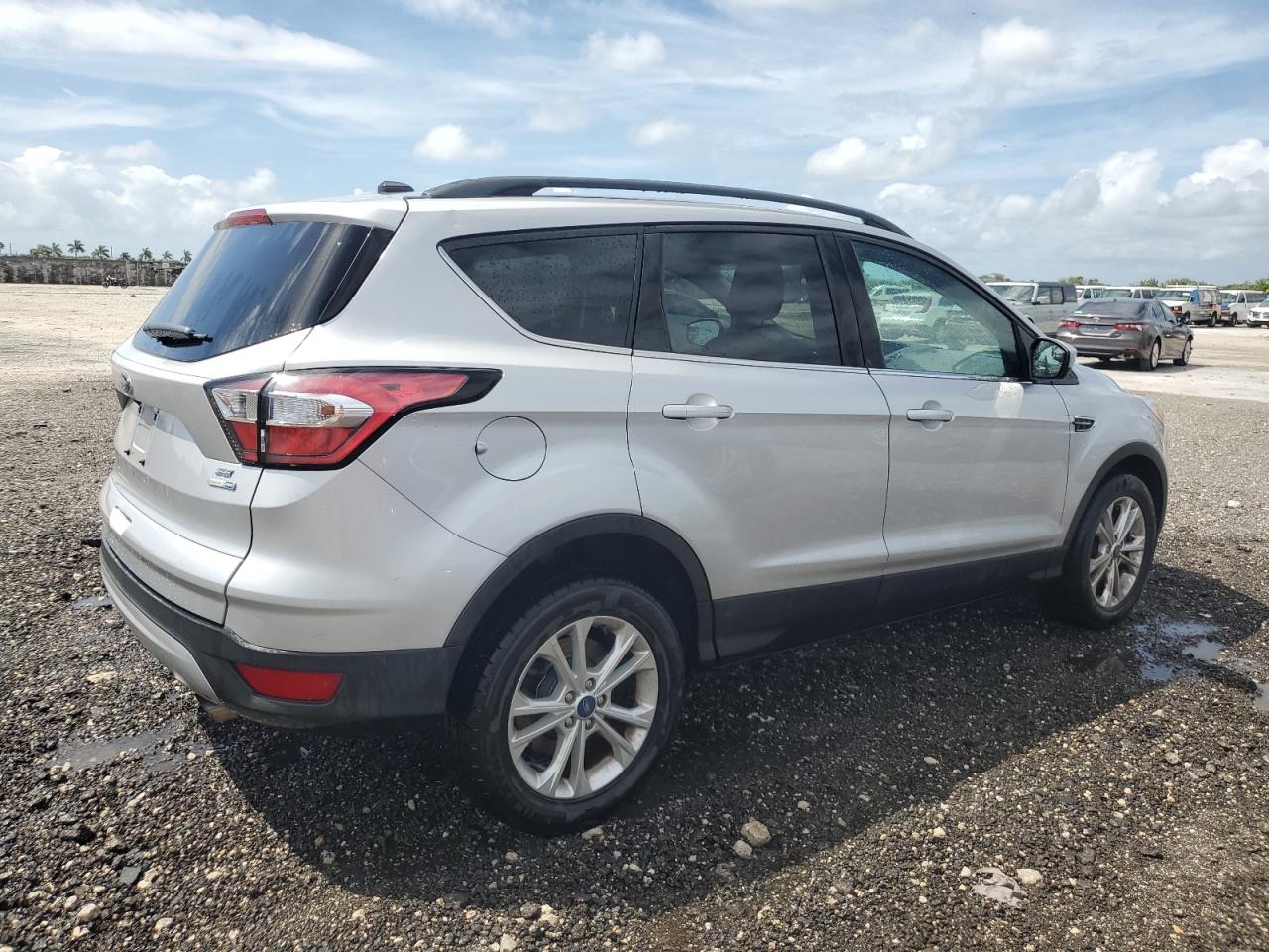1FMCU9GDXJUC69093 FORD ESCAPE 2018