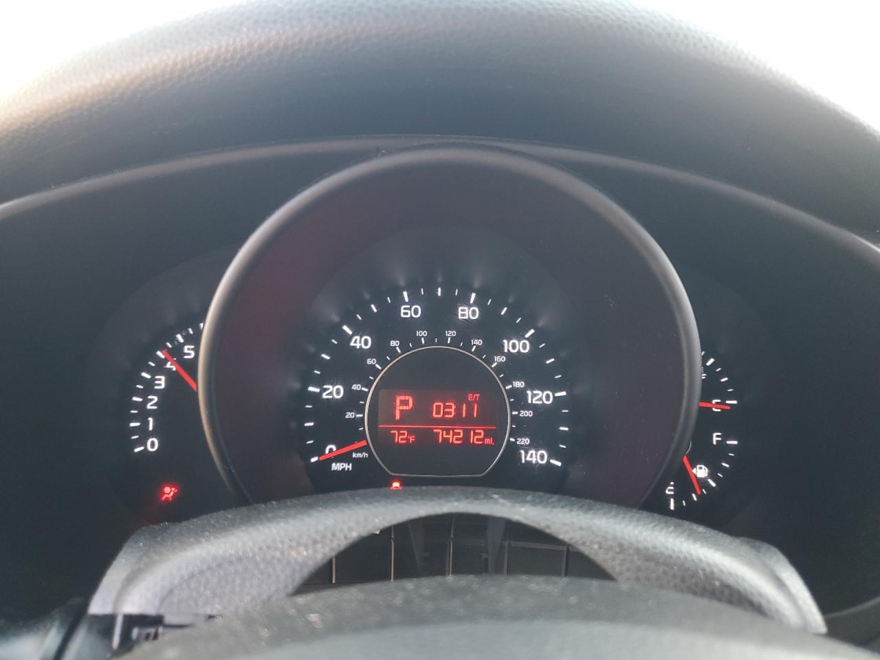 KNDJN2A26G7875005 2016 Kia Soul