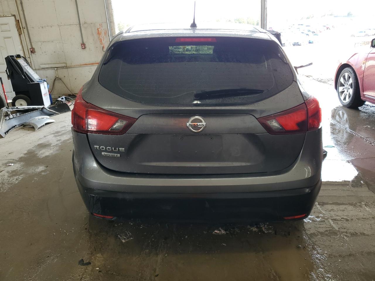 2018 Nissan Rogue Sport S vin: JN1BJ1CP4JW161456