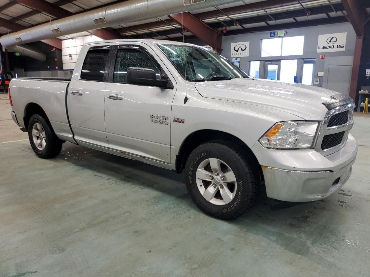 1C6RR7GT6ES239609 2014 Ram 1500 Slt