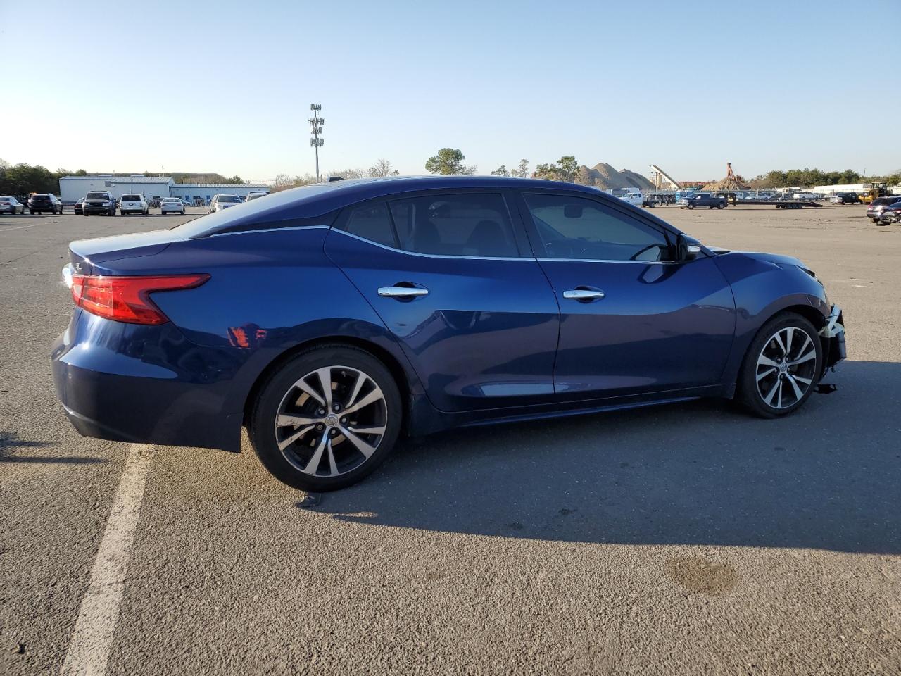 1N4AA6AP0JC408374 NISSAN MAXIMA 2018