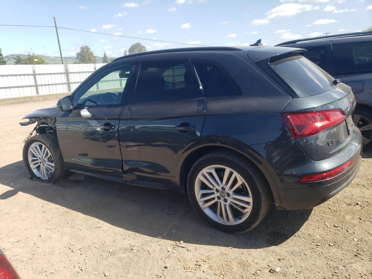 WA1BNAFY6K2114325 2019 Audi Q5 Premium Plus