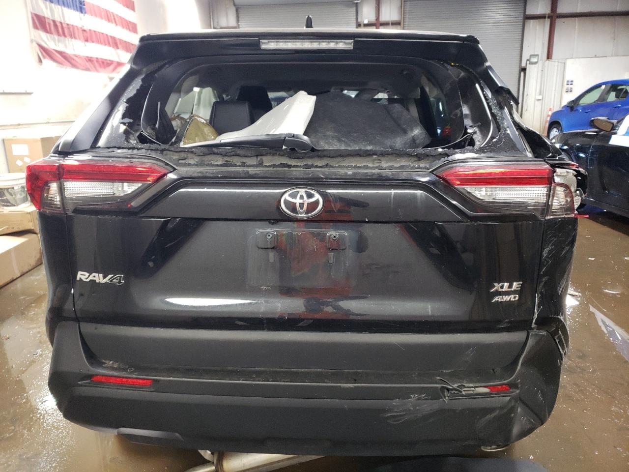 2T3A1RFV2NW270990 2022 Toyota Rav4 Xle Premium