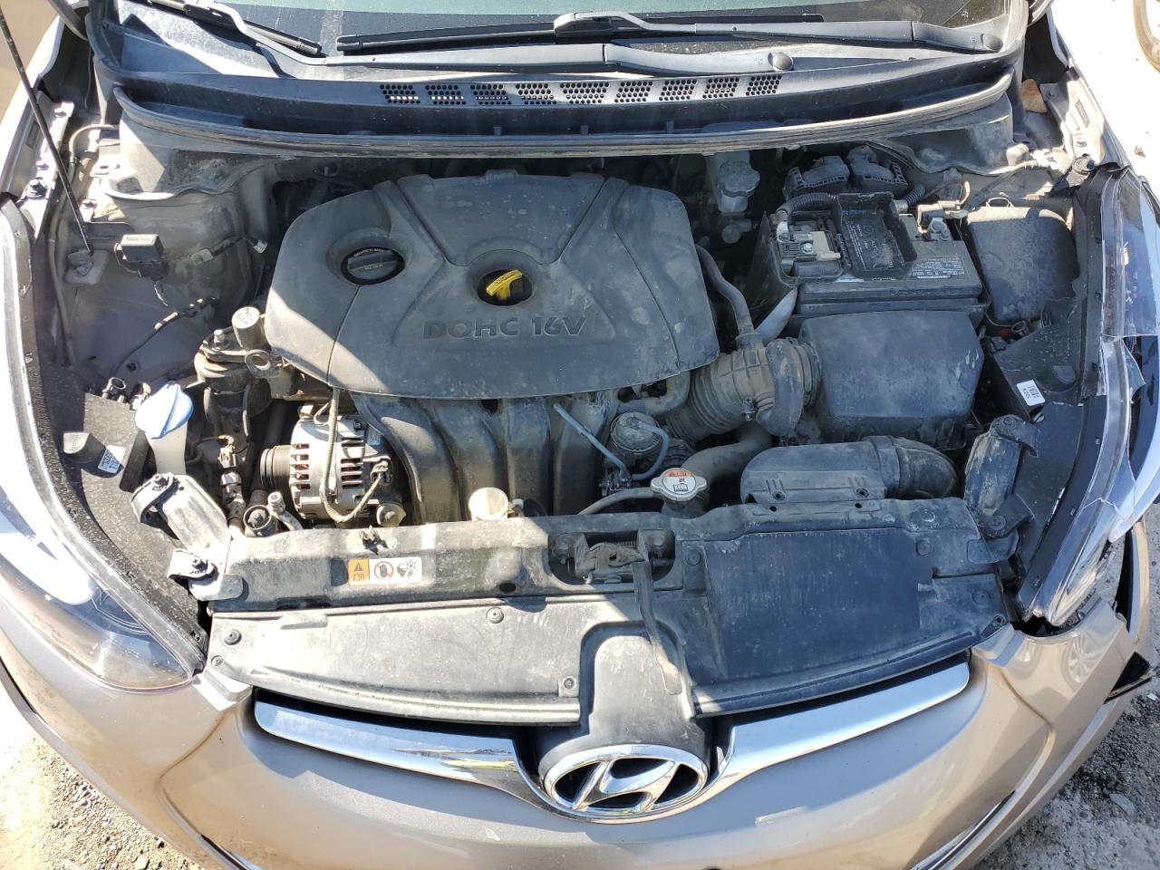 5NPDH4AE4EH499925 2014 Hyundai Elantra Se