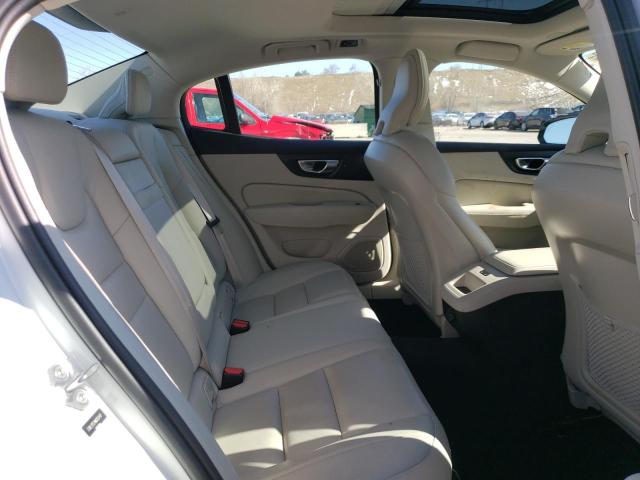 2022 VOLVO S60 B5 MOM 7JRL12TZ4NG157417