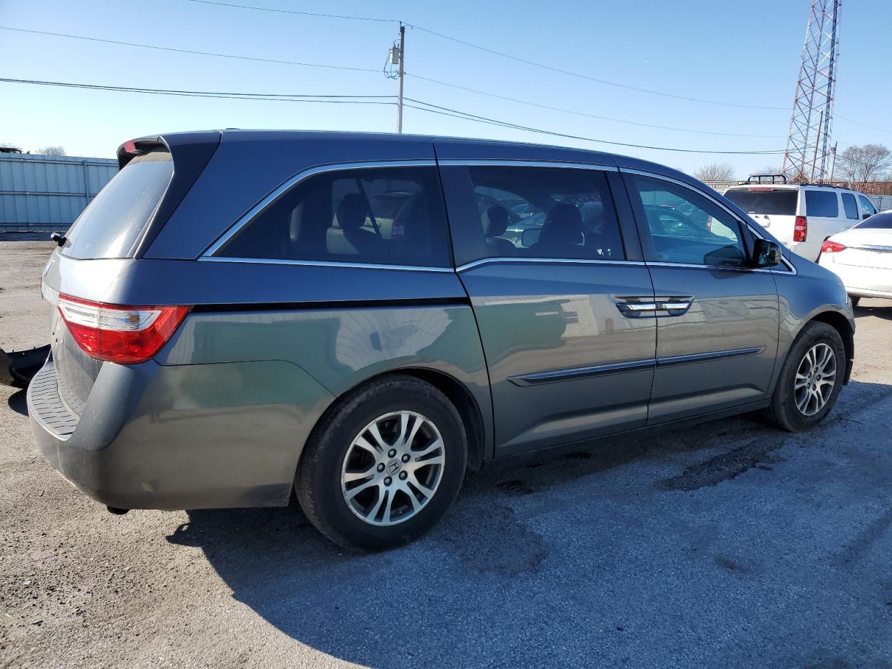 5FNRL5H60CB028777 2012 Honda Odyssey Exl