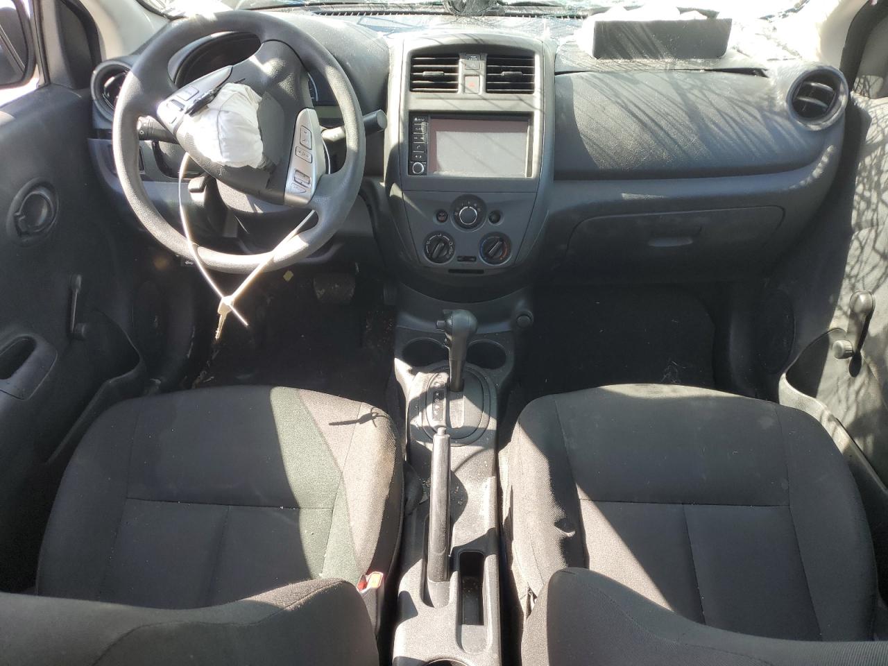 3N1CN7AP2KL817286 NISSAN VERSA 2019
