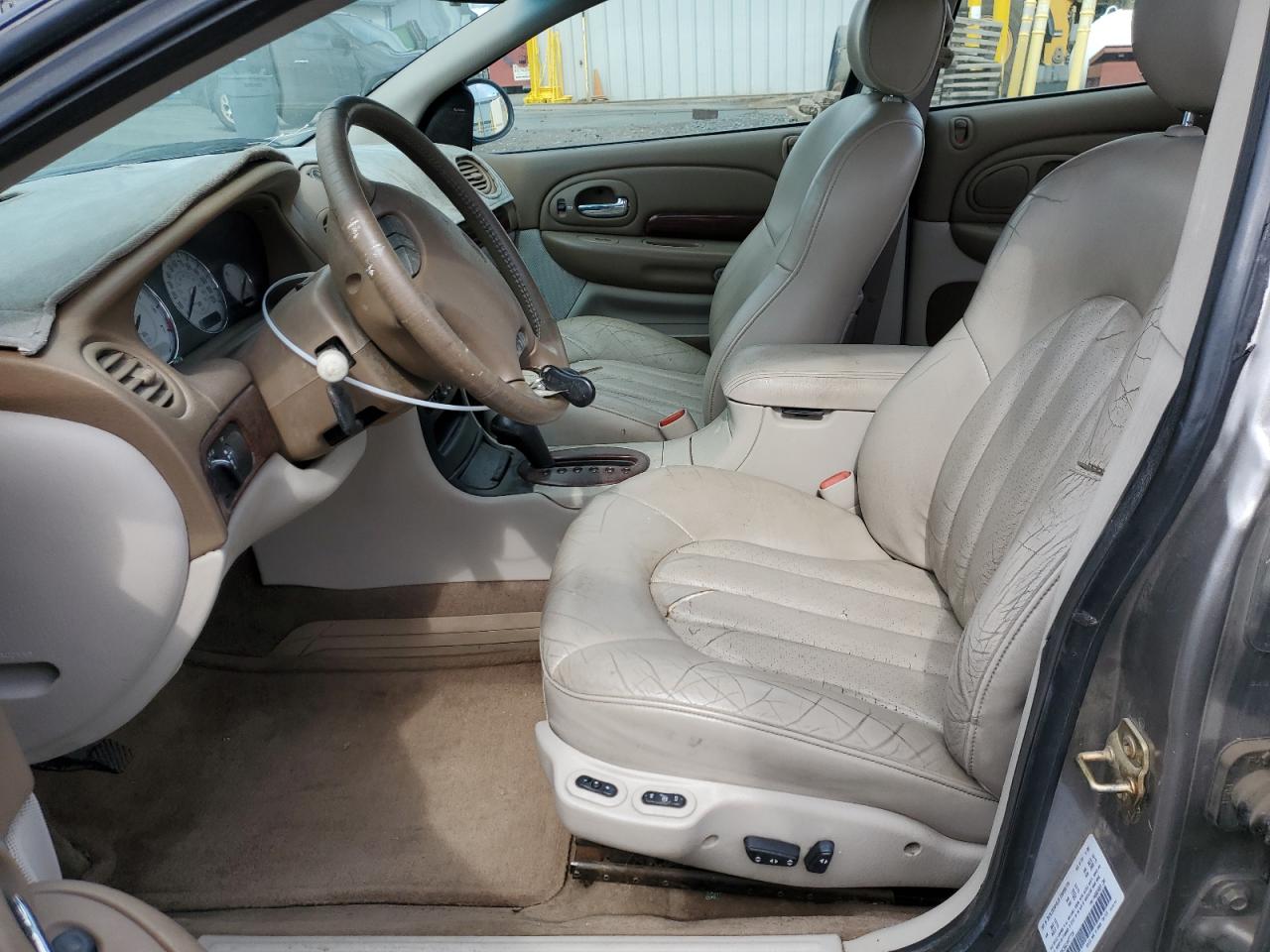 2C3HC56G1XH777728 1999 Chrysler Lhs