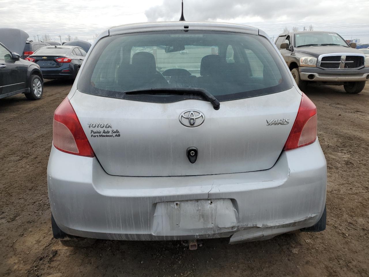 JTDKT923285195707 2008 Toyota Yaris