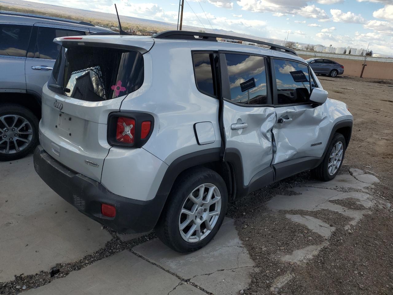 ZACNJABB1KPK69657 2019 Jeep Renegade Latitude