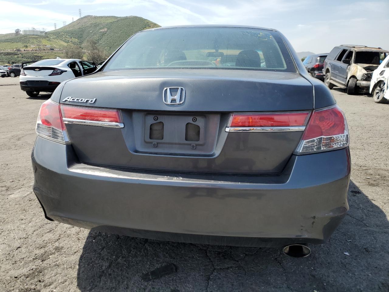 1HGCP2F3XBA130811 2011 Honda Accord Lx