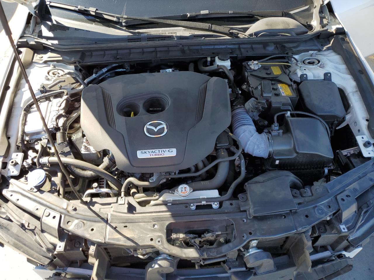 JM1BPBNYXN1500229 MAZDA 3 2022