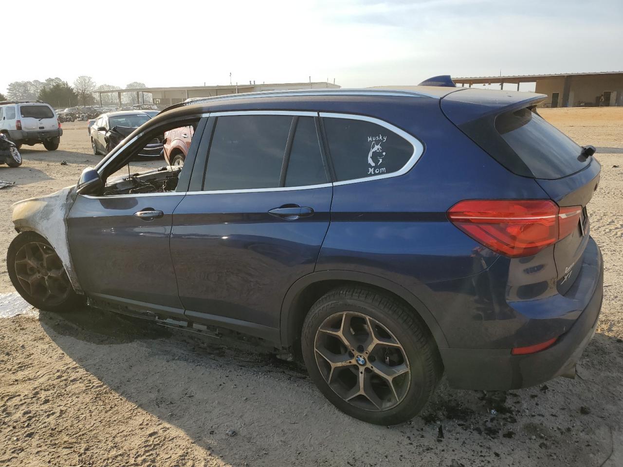 WBXHU7C37J3F04704 2018 BMW X1 Sdrive28I