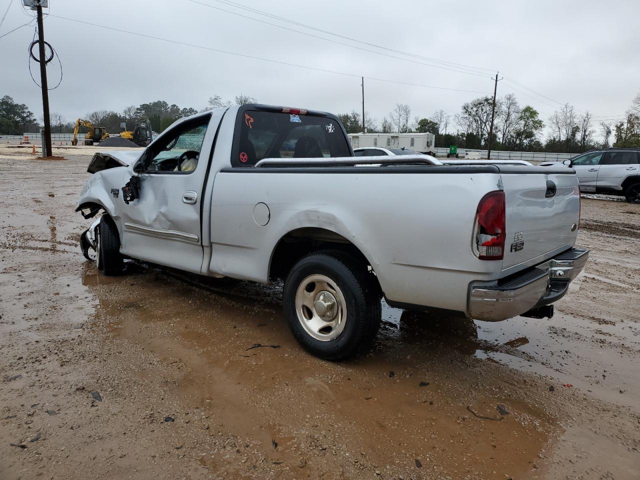 1FTRF17W2YNB62698 2000 Ford F150