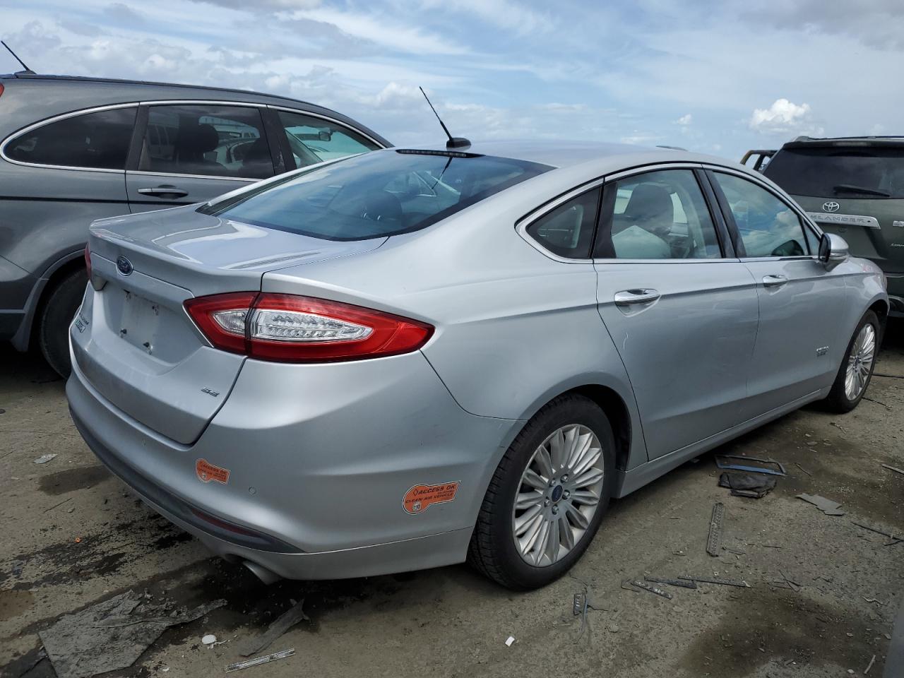 3FA6P0PU3GR320864 2016 Ford Fusion Se Phev