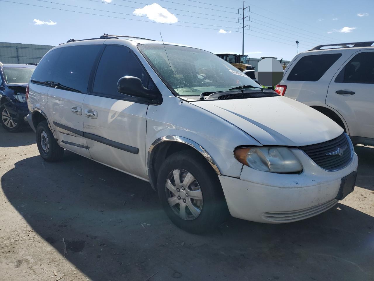 1C4GP45R25B160756 2005 Chrysler Town & Country