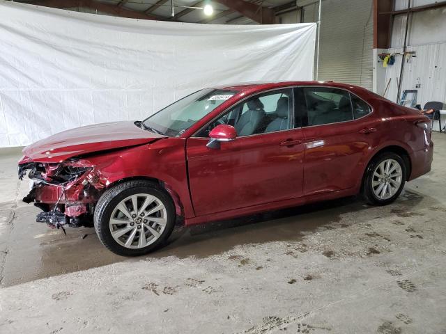 VIN 4T1C11BKXNU064461 2022 Toyota Camry, LE no.1