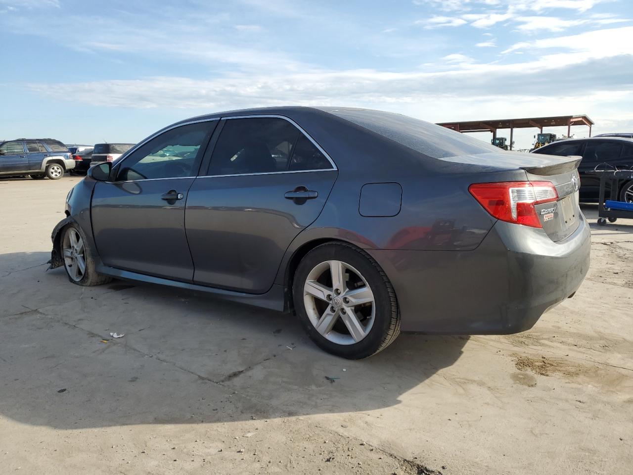 4T1BF1FK3CU184865 2012 Toyota Camry Base