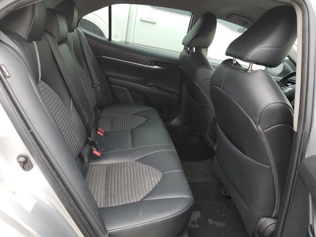 2019 Toyota Camry - Image 10
