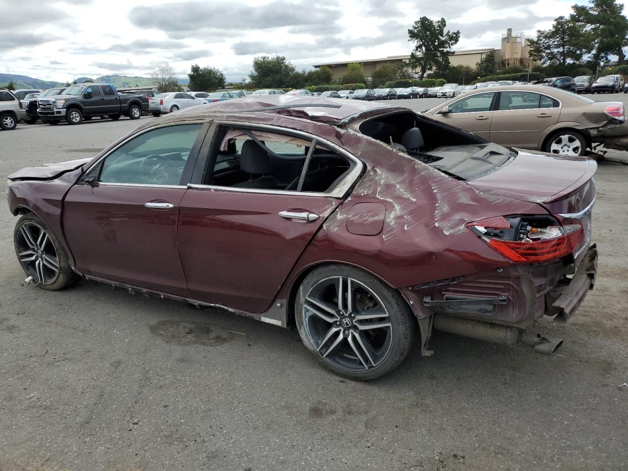 1HGCR2F51HA281833 2017 Honda Accord Sport