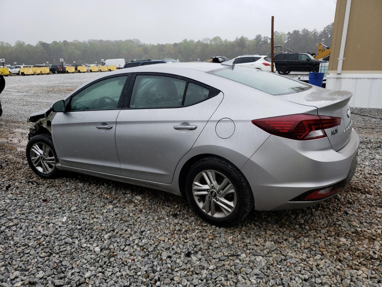 2020 Hyundai Elantra Sel vin: 5NPD84LF4LH565473