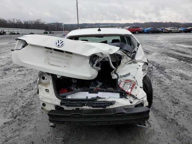 2015 VOLKSWAGEN PASSAT S - 1VWAT7A39FC076575