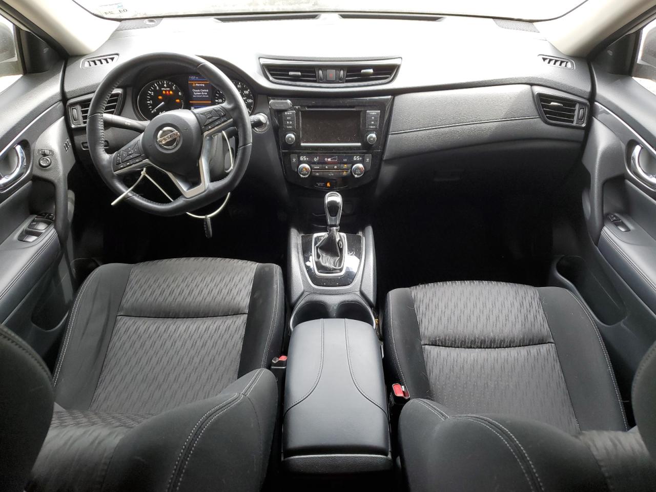 KNMAT2MT1JP601745 NISSAN ROGUE 2018