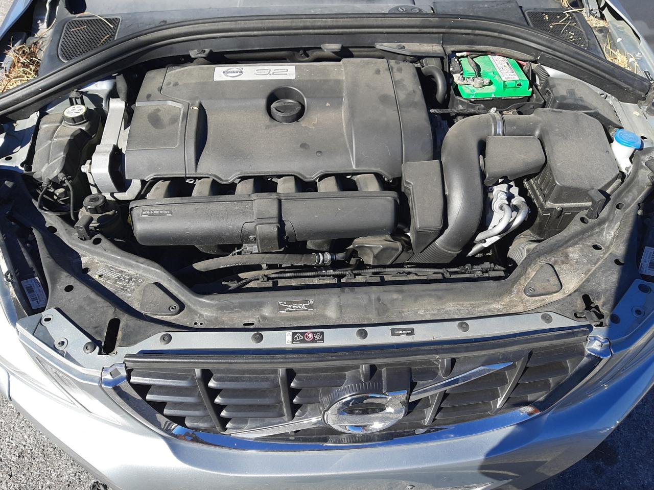 yv4940dl1d2371241 YV4940DL1D2371241 2013 Volvo Xc60 3.2