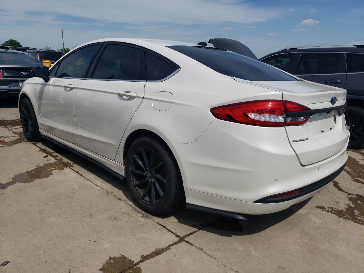 3FA6P0HD6HR412969 2017 Ford Fusion Se