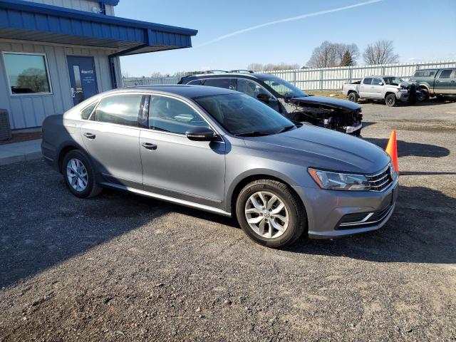 1VWAT7A34HC001513 2017 Volkswagen Passat S