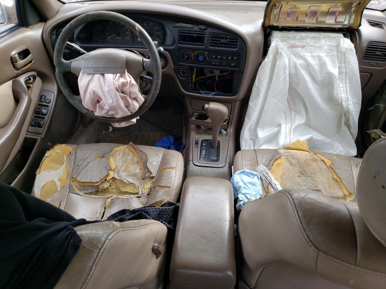 4T1GK13E8RU025896 1994 Toyota Camry Xle