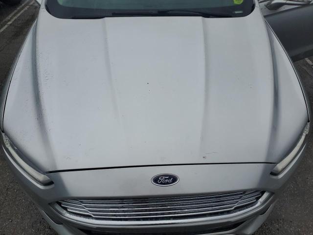 Lot #2427591340 2015 FORD FUSION SE salvage car