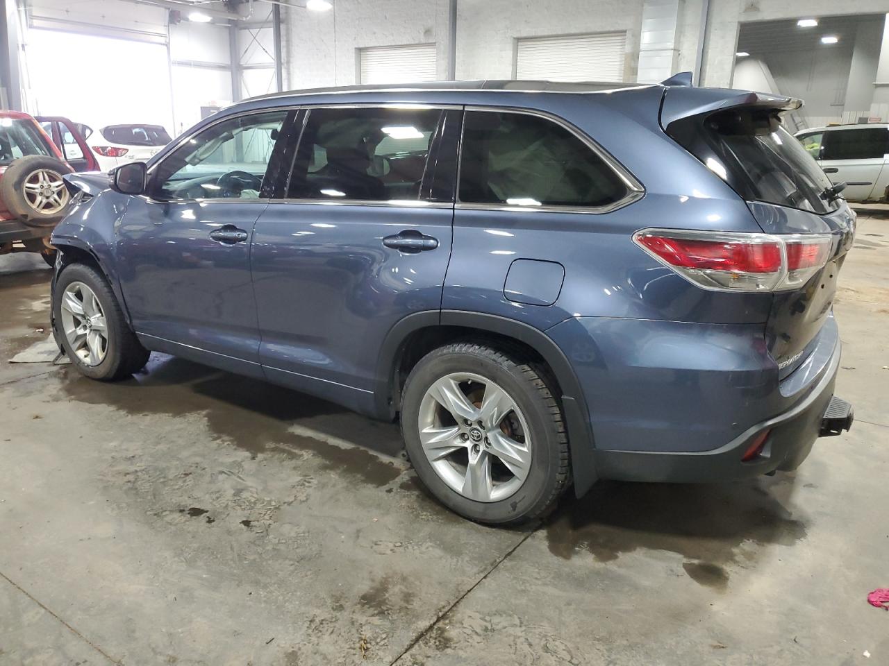 2016 Toyota Highlander Limited vin: 5TDDKRFH6GS276638