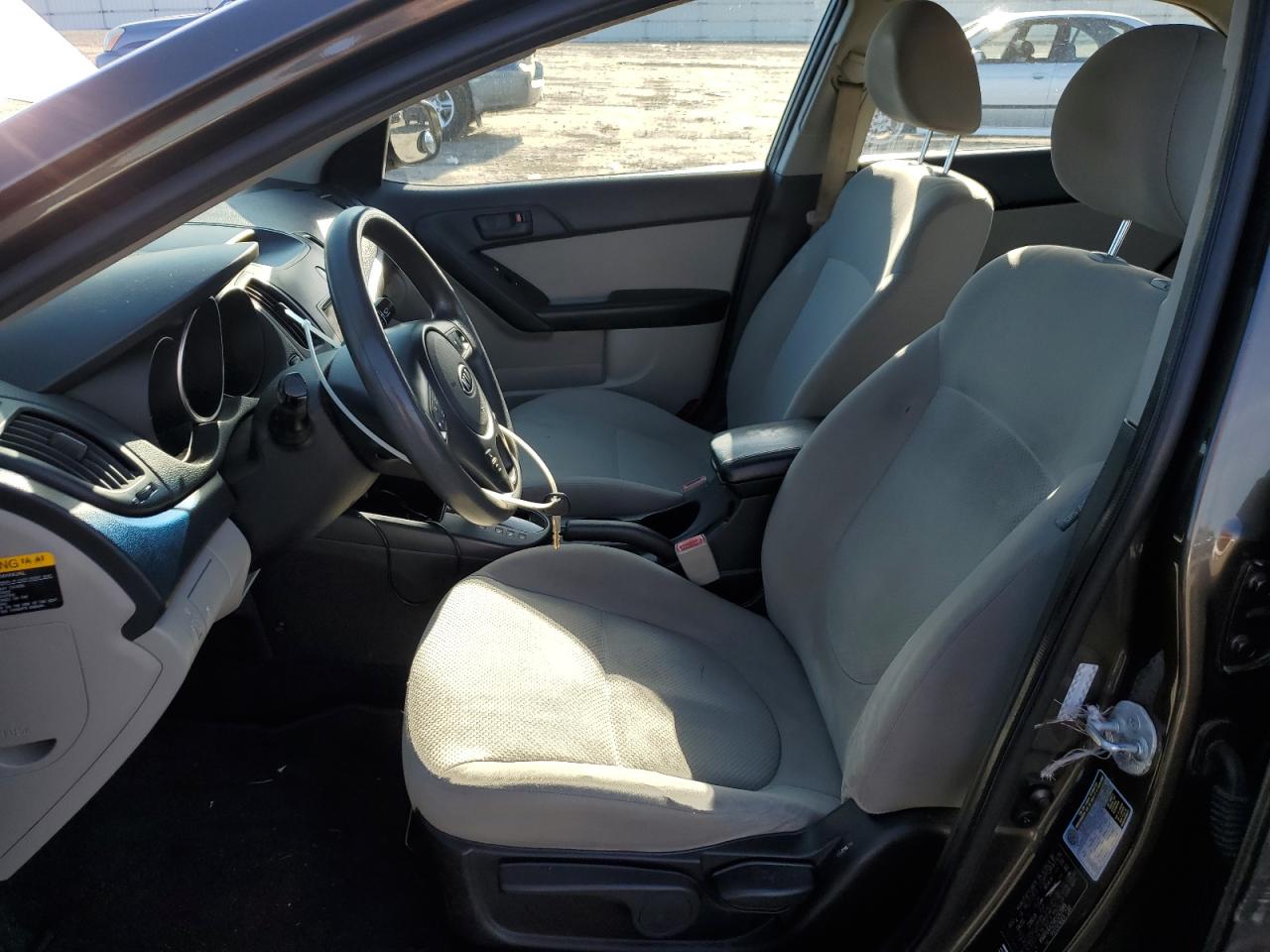 KNAFU4A29A5242888 2010 Kia Forte Ex KNAFU4A29A5242888 2010 Kia Forte Ex