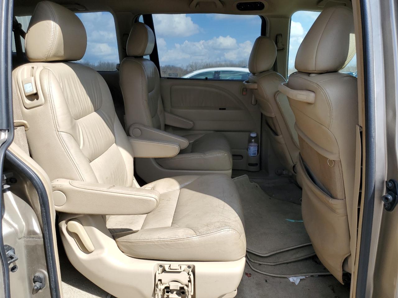 5FNRL38735B049008 2005 Honda Odyssey Exl