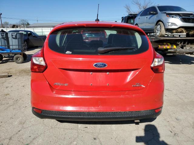 2014 Ford Focus Se VIN: 1FADP3K22EL119757 Lot: 47044244
