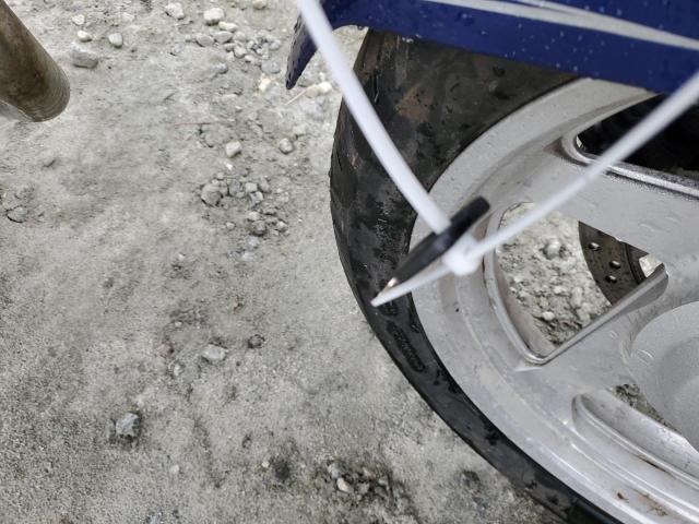 2001 HONDA VF750 C JH2RC43081M700383