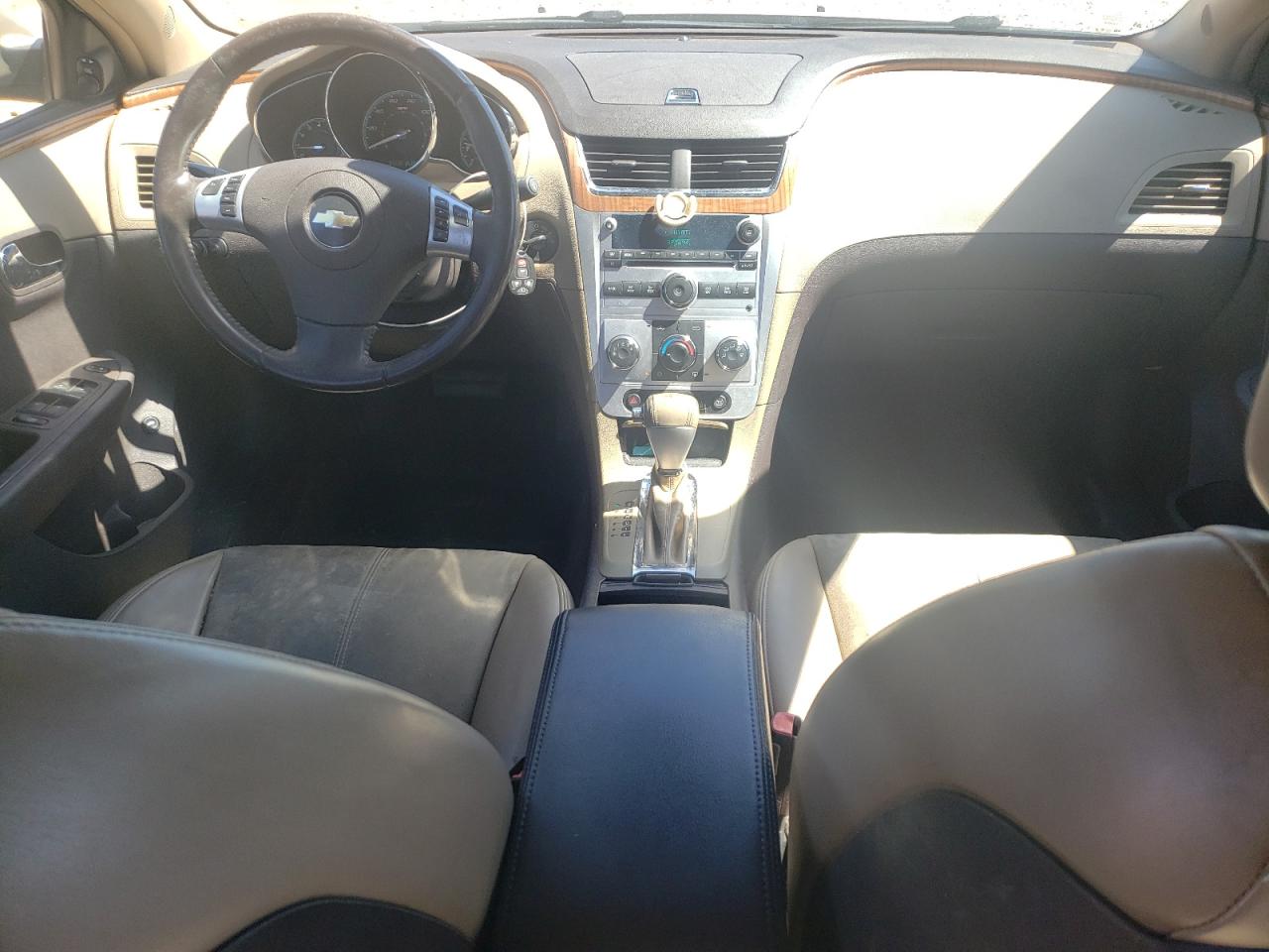 1G1ZJ57B98F269933 2008 Chevrolet Malibu 2Lt