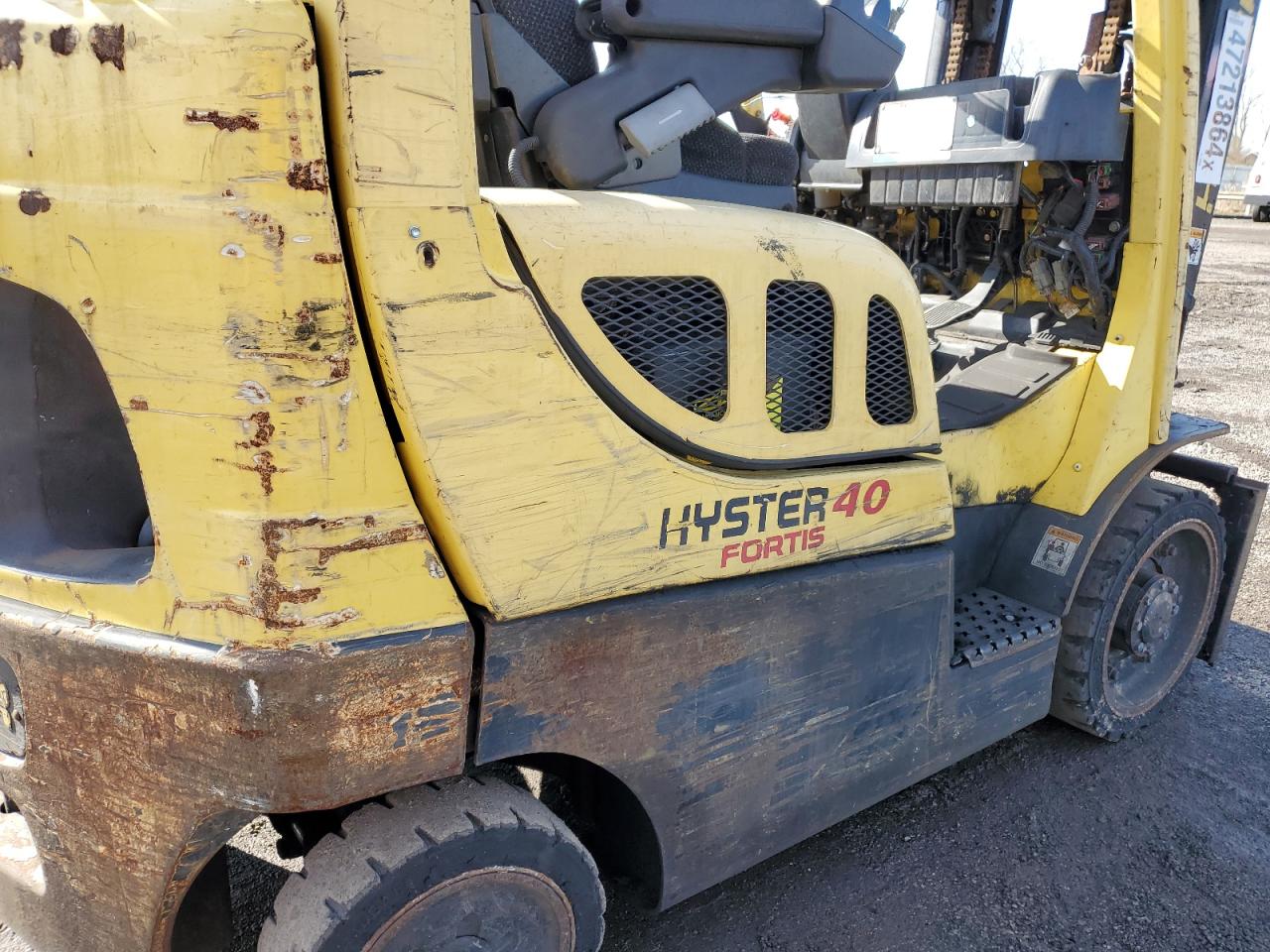 Lot #2411658213 2006 HYST FORKLIFT