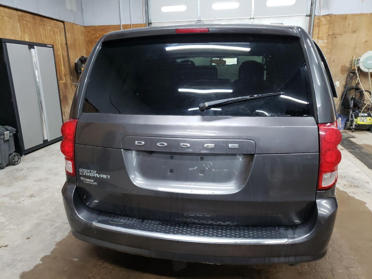 2C4RDGBG7GR216233 2016 Dodge Grand Caravan Se