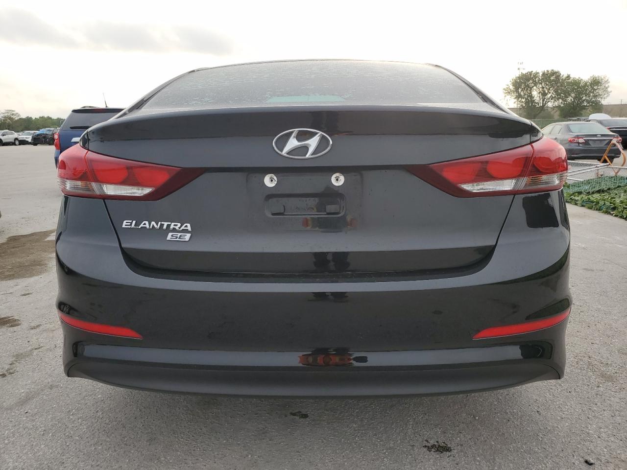 5NPD74LF1JH288653 2018 Hyundai Elantra Se