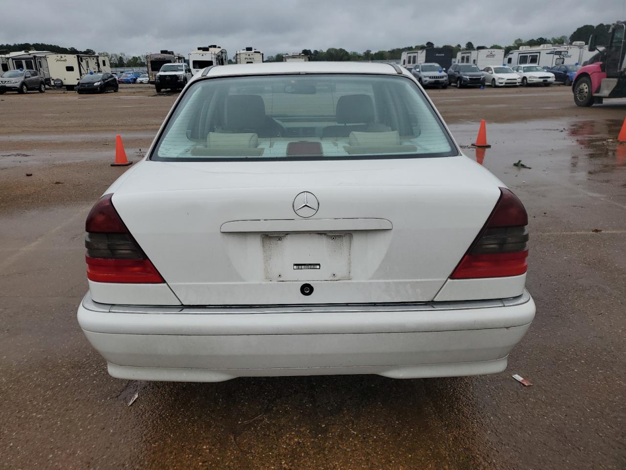 WDBHA23GXWA623759 1998 Mercedes-Benz C 230
