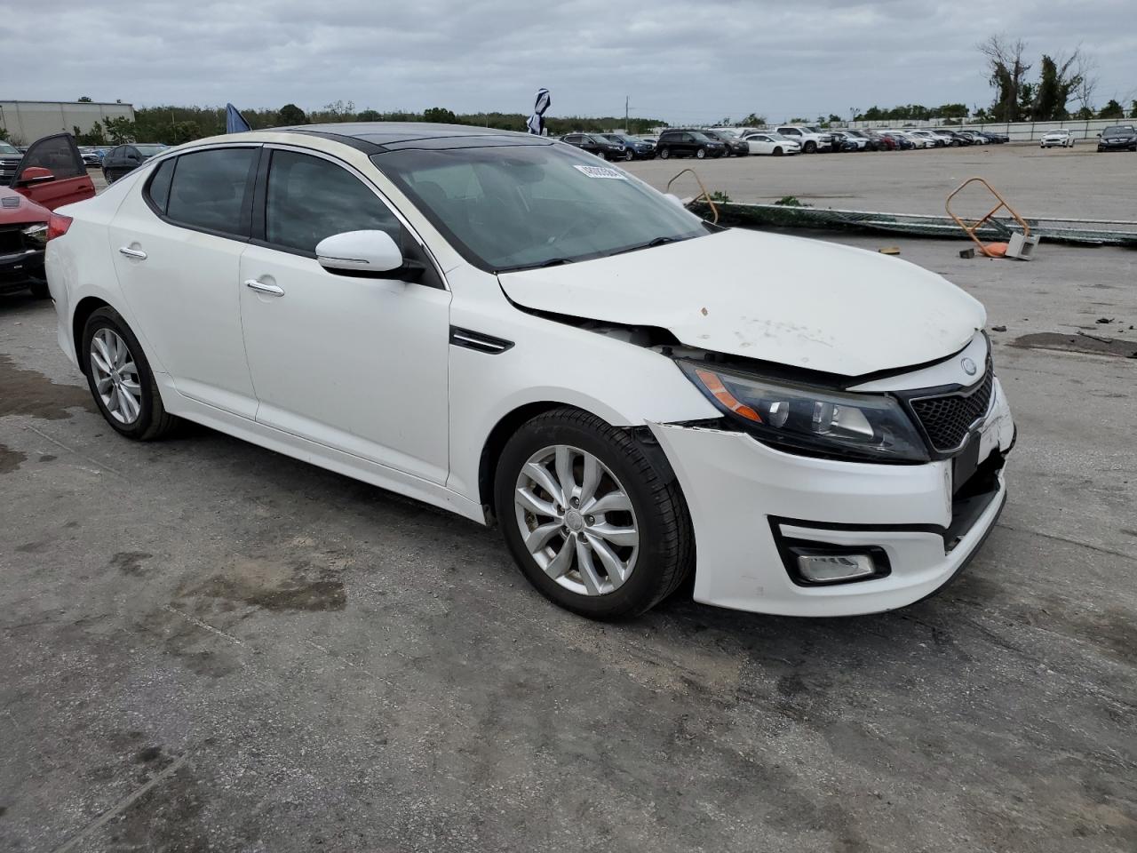 5XXGN4A72FG385894 2015 Kia Optima Ex