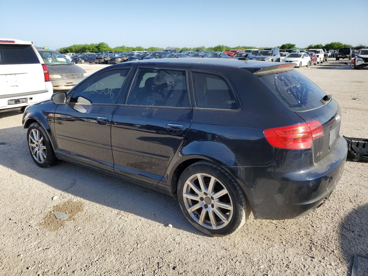 WAUKJAFM1BA112306 2011 Audi A3 Premium Plus