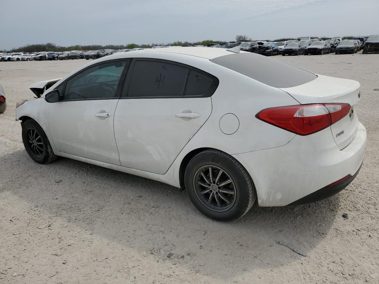 KNAFK4A6XG5587543 2016 Kia Forte Lx